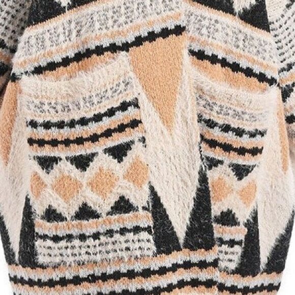 RAJ L.A Women’s Billie Fuzzy Autumn Poncho Wrap Bohemian Ruana in Mocha Multi - Picture 6 of 11